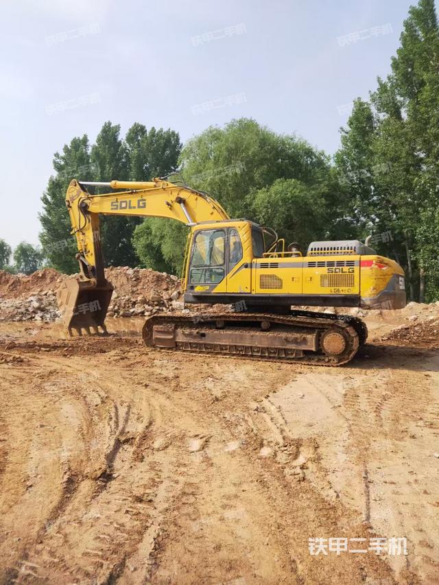 山東臨工E6400F挖掘機(jī)