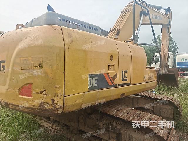 整机右后45°(整机外观) 整机右后45°(整机外观)
