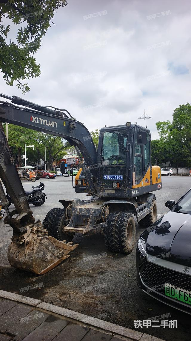 新源XY75W-9挖掘機(jī)