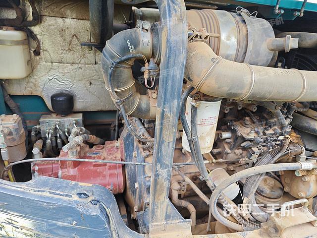 发动机整体俯视(整机外观) 发动机整体俯视(整机外观)