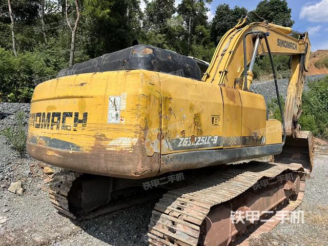 整機右后45°(整機外觀) 整機右后45°(整機外觀)