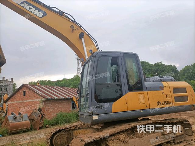徐工XE200DA挖掘機(jī)