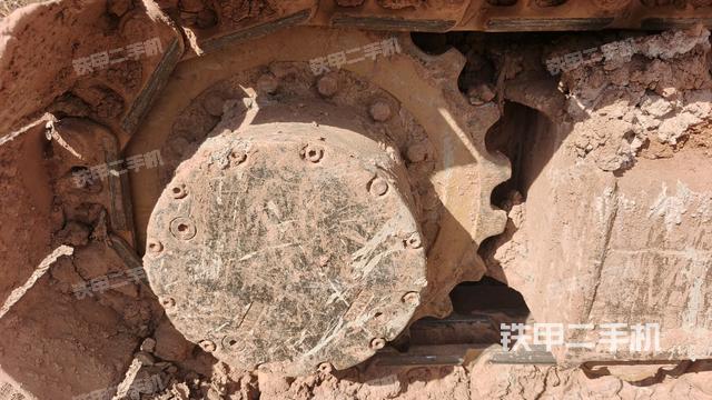 右驅(qū)動輪(行走機構(gòu)) 右驅(qū)動輪(行走機構(gòu))