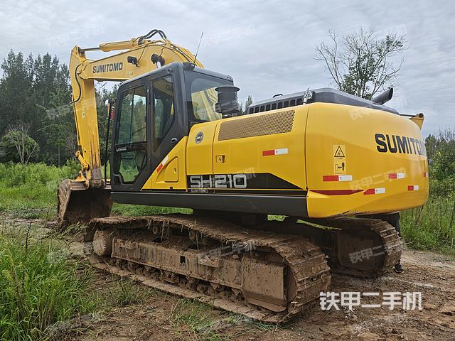 住友SH210LC-6挖掘机