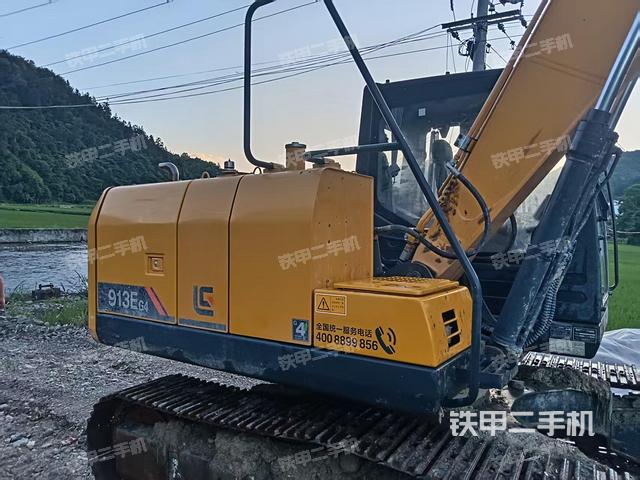 整机右后45°（整机外观）