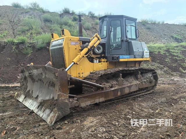 整機右后45°（設備外觀及核心部件）