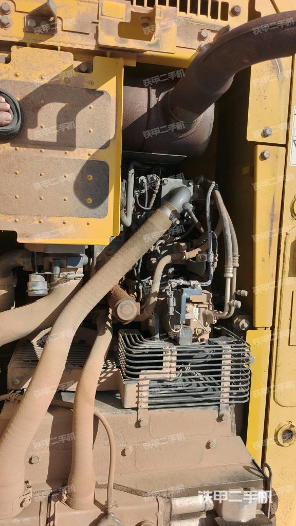 發(fā)動機室(上車部件) 發(fā)動機室(上車部件)