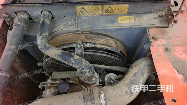 水箱+風(fēng)扇特寫(xiě)(上車(chē)部件) 水箱+風(fēng)扇特寫(xiě)(上車(chē)部件)