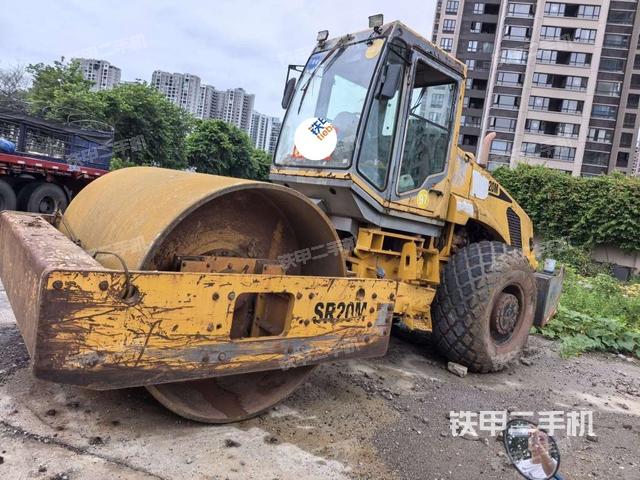 山推SR20M壓路機