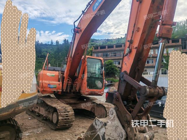 右前45(整机外观) 右前45(整机外观)