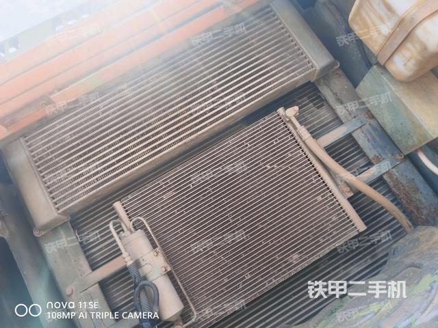 电瓶(大件舱室) 电瓶(大件舱室)