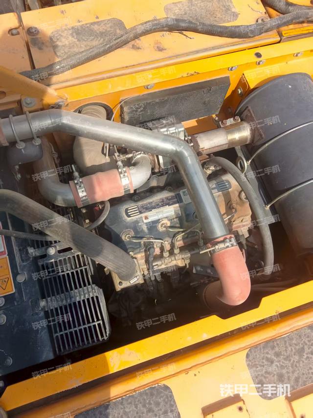 发动机整体俯视（整机外观）