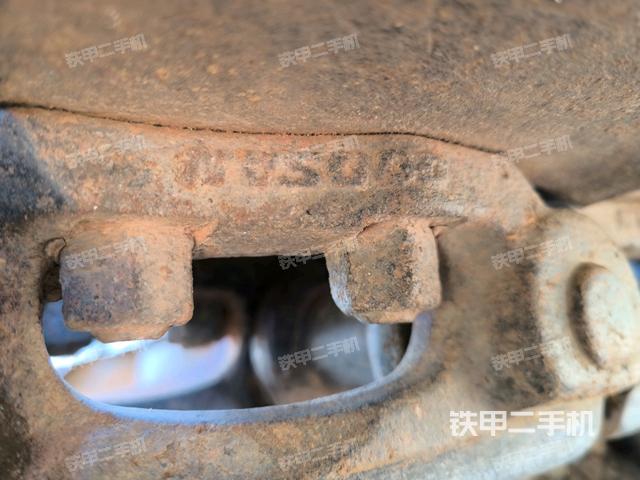 左側(cè)履帶整體?(行走機構(gòu)) 左側(cè)履帶整體?(行走機構(gòu))