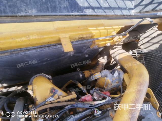 氣門室蓋螺絲特寫(上車部件) 氣門室蓋螺絲特寫(上車部件)