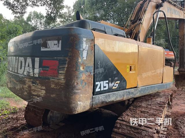 整機(jī)右后45°(整機(jī)外觀) 整機(jī)右后45°(整機(jī)外觀)