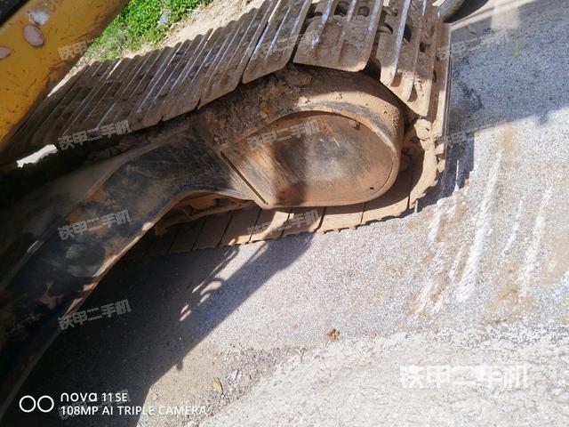 右側(cè)行走馬達(dá)蓋板(行走機(jī)構(gòu)) 右側(cè)行走馬達(dá)蓋板(行走機(jī)構(gòu))