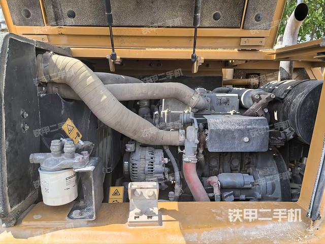 发动机整体俯视(整机外观) 发动机整体俯视(整机外观)