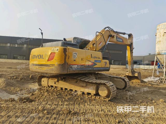 右后45(整机外观) 右后45(整机外观)