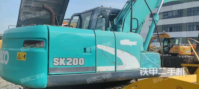 整机右后45°(整机外观) 整机右后45°(整机外观)