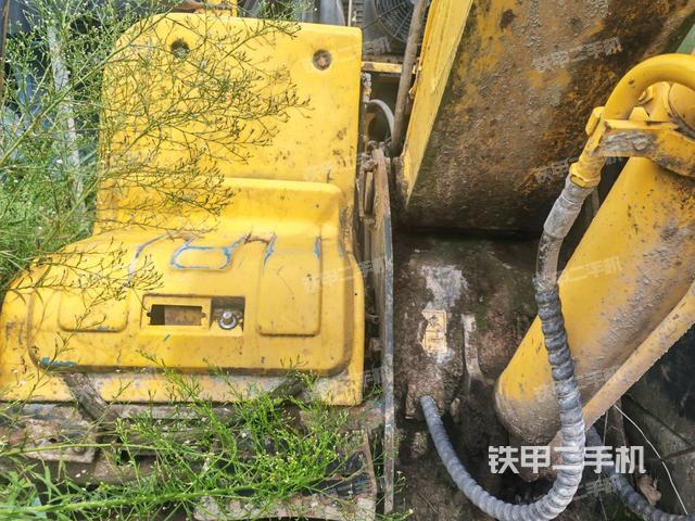 大臂根部?斜(工作和回轉(zhuǎn)裝置) 大臂根部?斜(工作和回轉(zhuǎn)裝置)