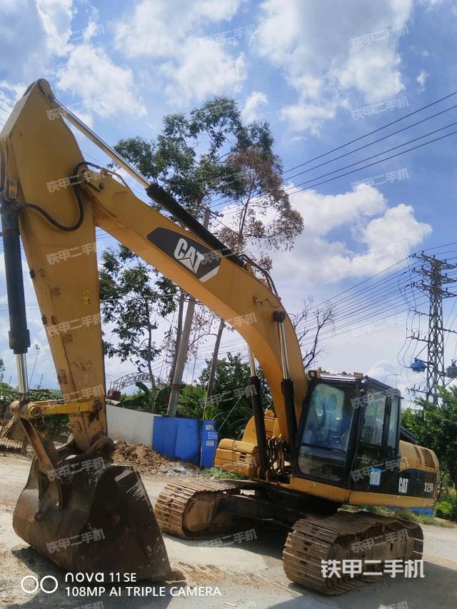 卡特彼勒324D挖掘機(jī)