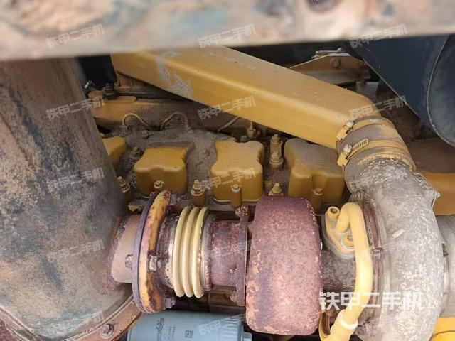 發(fā)動(dòng)機(jī)（設(shè)備外觀及核心部件）