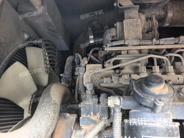 風(fēng)扇及皮帶（壓路機(jī)發(fā)動(dòng)機(jī)艙）