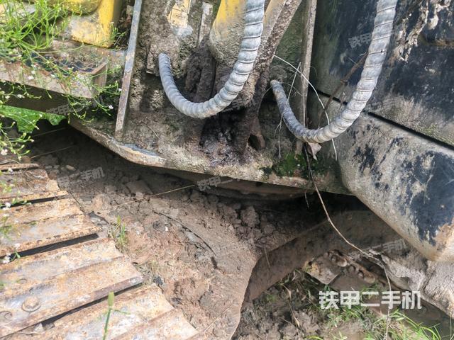 小臂整體右前(工作和回轉(zhuǎn)裝置) 小臂整體右前(工作和回轉(zhuǎn)裝置)