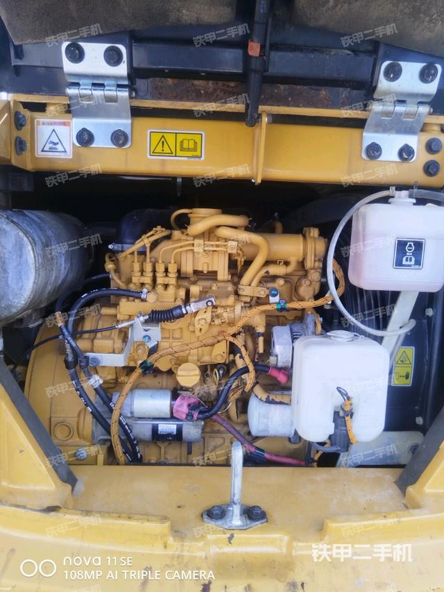 發(fā)動機(jī)室（上車部件）