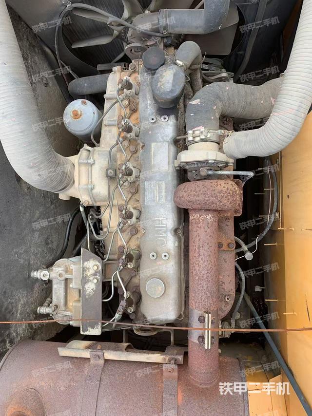 發(fā)動(dòng)機(jī)整體俯視（整機(jī)外觀）