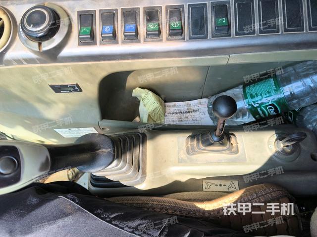 顯示屏?(駕駛室部分) 顯示屏?(駕駛室部分)