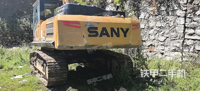 整機(jī)右后45°(整機(jī)外觀) 整機(jī)右后45°(整機(jī)外觀)