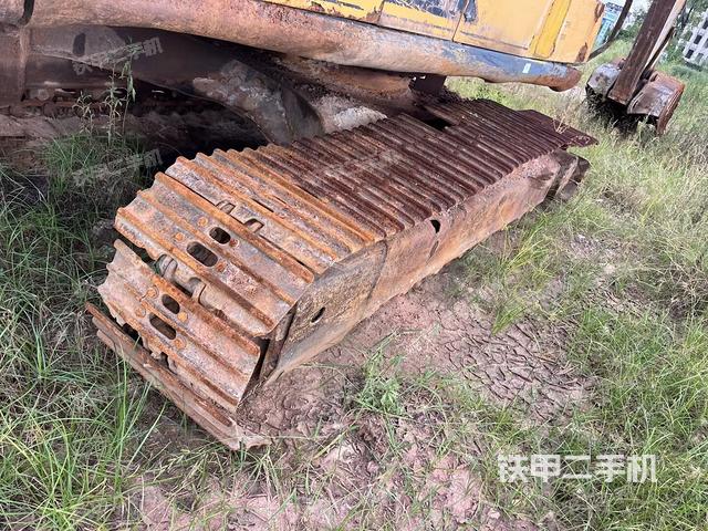 单侧履带整体（整机外观）