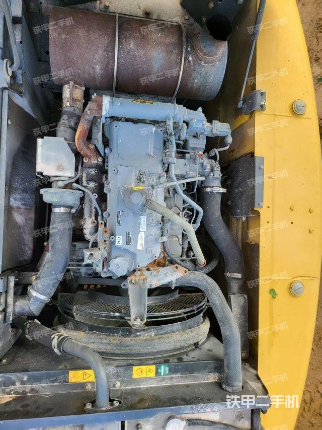 发动机整体俯视（整机外观）