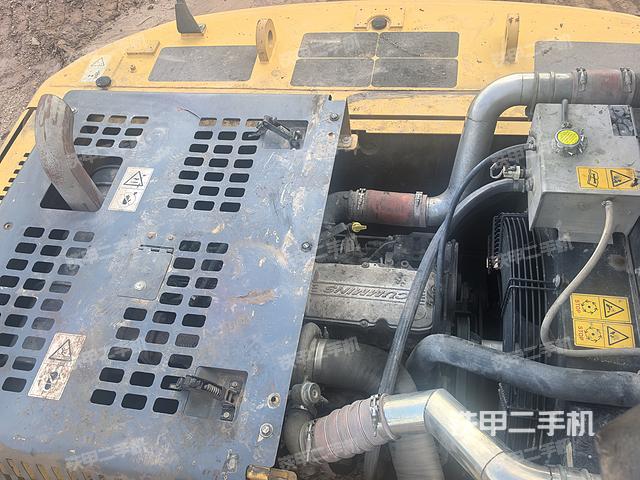 發(fā)動機(jī)整體俯視(整機(jī)外觀) 發(fā)動機(jī)整體俯視(整機(jī)外觀)