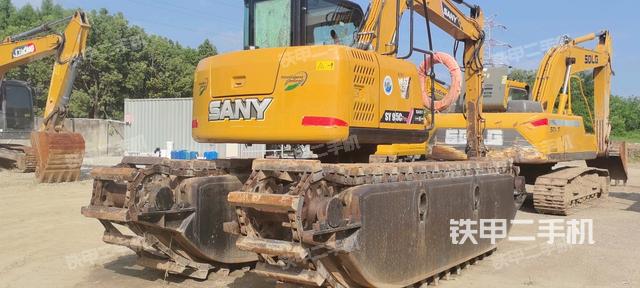 整機右后45°(整機外觀) 整機右后45°(整機外觀)