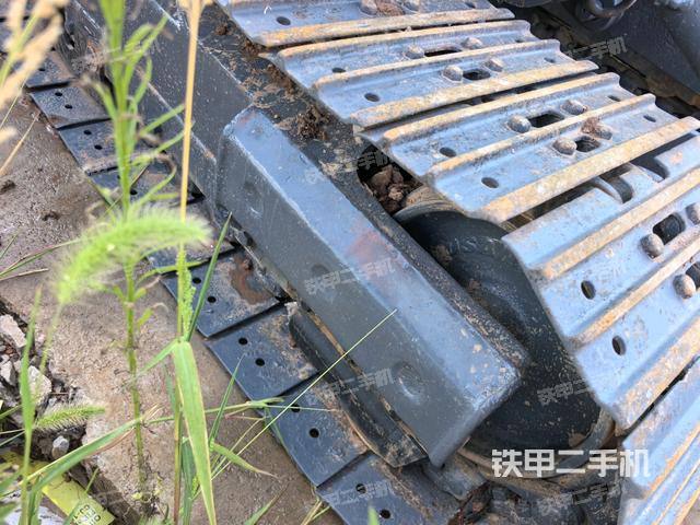 左驅(qū)動輪(行走機(jī)構(gòu)) 左驅(qū)動輪(行走機(jī)構(gòu))