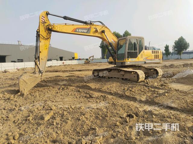 雷沃重工FR220E挖掘机