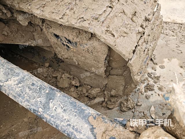 右托鏈輪+鏈筋(行走機構(gòu)) 右托鏈輪+鏈筋(行走機構(gòu))