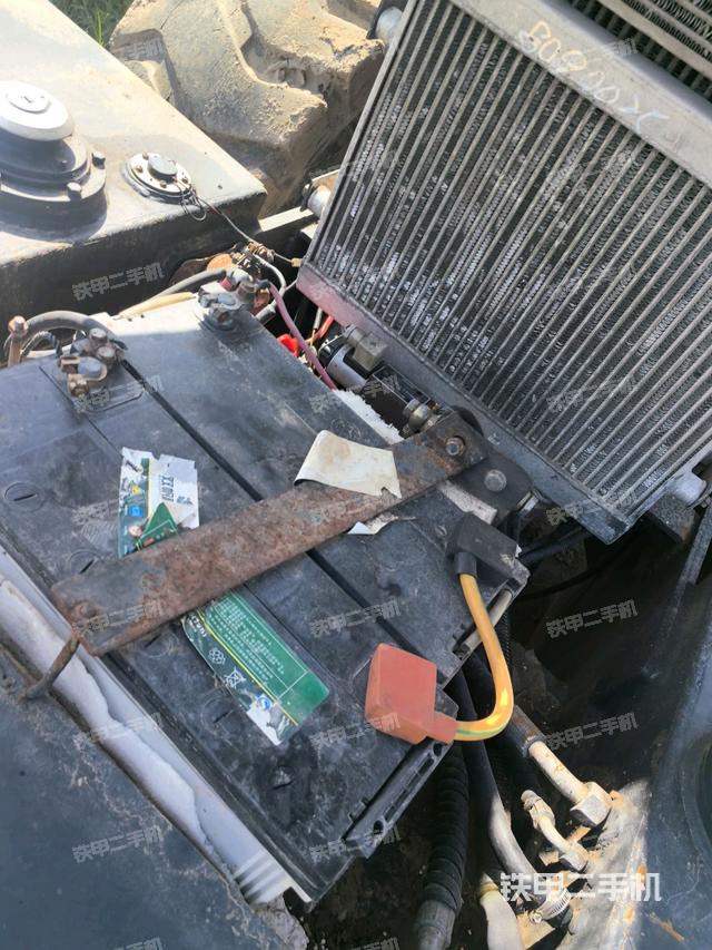 風扇及皮帶（壓路機發(fā)動機艙）