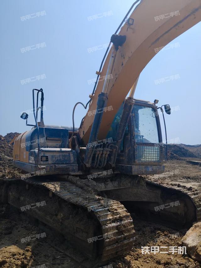 整機右后45°(整機外觀) 整機右后45°(整機外觀)