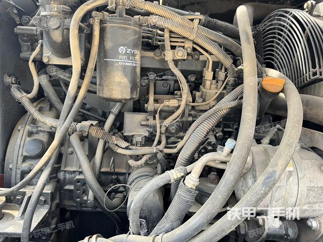 發(fā)動機(jī)整體俯視(整機(jī)外觀) 發(fā)動機(jī)整體俯視(整機(jī)外觀)