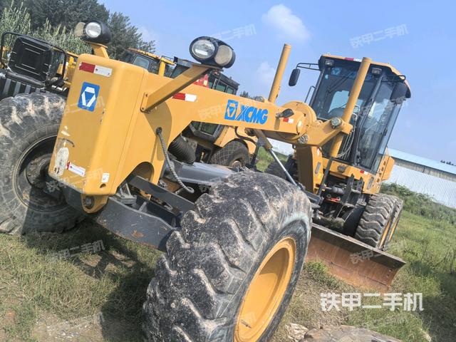 徐工GR1803平地机