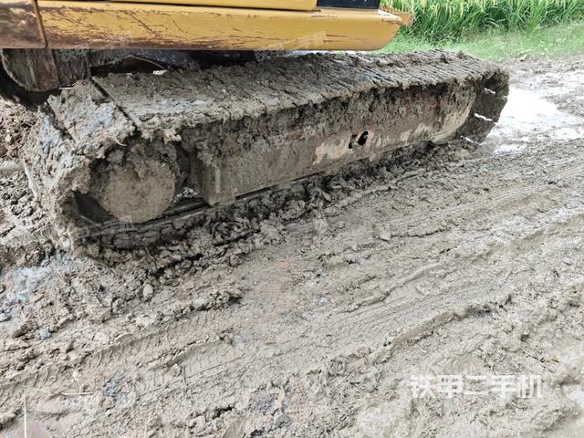 右導(dǎo)向輪(行走機(jī)構(gòu)) 右導(dǎo)向輪(行走機(jī)構(gòu))