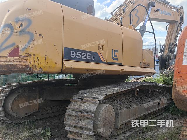 整机右后45°(整机外观) 整机右后45°(整机外观)