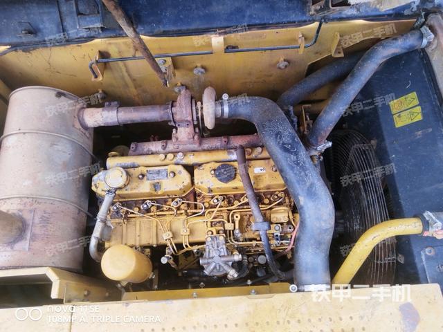 發(fā)動機(jī)室(上車部件) 發(fā)動機(jī)室(上車部件)