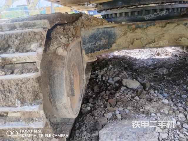 右側(cè)行走馬達(dá)蓋板(行走機構(gòu)) 右側(cè)行走馬達(dá)蓋板(行走機構(gòu))