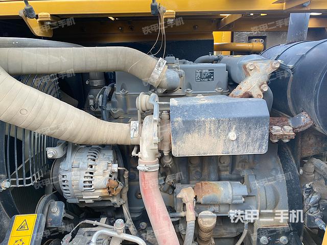 发动机整体俯视(整机外观) 发动机整体俯视(整机外观)