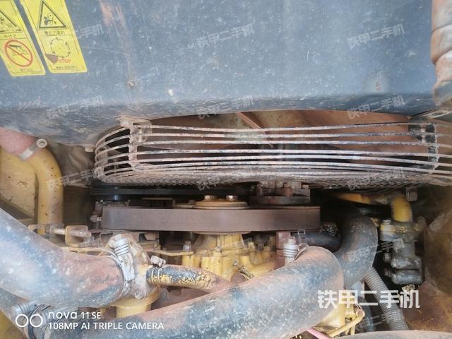 中央回轉(zhuǎn)接頭特寫(上車部件) 中央回轉(zhuǎn)接頭特寫(上車部件)