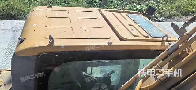 駕駛室頂部（整機(jī)外觀）